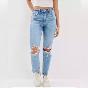 AE Strigid Ripped Mom Jean X-short High Rise